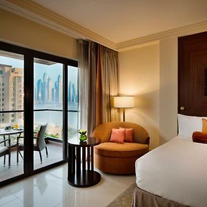 Fairmont Heritage King Room Partial Palm Sea View